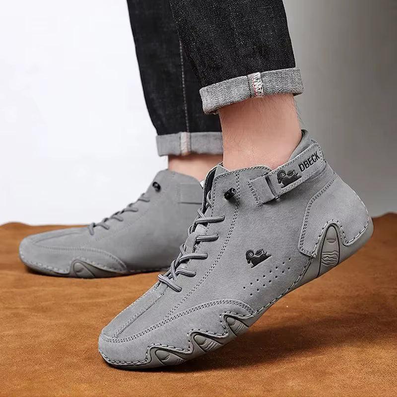 Men Boots Leather Casual Shoes for Men Hight Top Sneakers Luxury Fashion Loafers Shoes Comfortable Male Ankle Boots